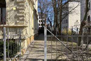 Charmante 2-Zimmer-Altbauwohnung in Leipzig-Plagwitz – Die vollständige Adresse der Immobilie erhältst du vom Anbieter., 4229 Plagwitz, Leipzig – Vorschaubild 2