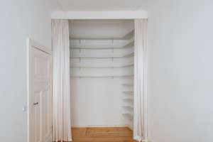 Ruhige 2-Zimmer-Altbauwohnung am Böhmischen Platz – Die vollständige Adresse der Immobilie erhältst du vom Anbieter., 12055 Neukölln (Ortsteil), Berlin – Vorschaubild 6