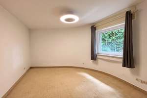Charming Country-Style Villa in an Exclusive Park Setting - AC garage fitted kitchen yard – Die vollständige Adresse der Immobilie erhältst du vom Anbieter., 65817 Eppstein – Vorschaubild 18