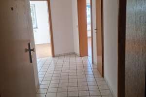 Gemütliche 3,5-Zimmer-Wohnung mit Balkon in Bochum-Weitmar – Kohlenstr. 24a, 44797 Weitmar-Mitte, Bochum – Vorschaubild 2