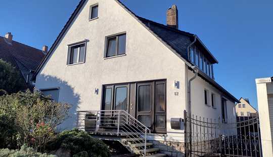 Bild von Gepflegtes Zweifamilienhaus mit Pool in ruhiger Lage - provisionsfrei - bitte keine Markleranfragen.