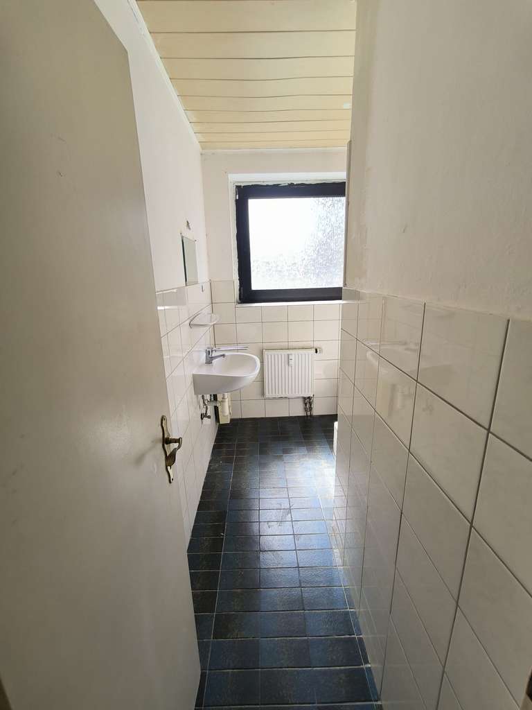 Immobilie in Übach-Palenberg - MGI - Sanierungsbedürftige Eigentumswohnung in Übach-Palenberg - Bild 4