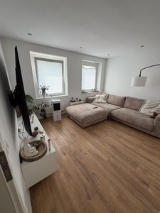 Kernsaniert in 2025: Ansprechende 3-Raum-Wohnung mit gehobener Innenausstattung in Krefeld