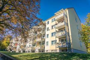 Großzügige 2-Raum-Balkonwohnung mit Gäste-WC – Weststr. 6, 9112 Kaßberg, Chemnitz – Vorschaubild 1