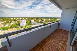 Möbliertes Penthouse, 18. Stock, Stadt- & Alpenblick & Schwimmbad – Drygalski-Allee 118, 81477 Solln, München – Vorschaubild 3