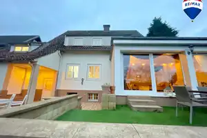 Charmantes 1-2 Familienhaus mit großzügigem Grundstück und Pavillon in Herford zu verkaufen – Herford (Kreis) – Vorschaubild 3