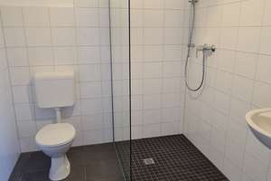Sehr schöne und große 3,5 Raum Wohnung in ruhiger u. zentraler Lage! Balkon!! 2 Bäder!! – Kleine Hammerstraße 48 A, 45326 Altenessen-Süd, Essen – Vorschaubild 4