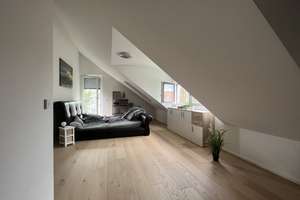Einmaliges Haus mit Garten mit privatem Zugang zum Fluss (Würm) – Gautingerstraße 22b, 82152 Krailling – Vorschaubild 45