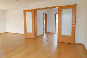 Bezugsfreie 3-Zimmer-Dachgeschosswohnung mit Westbalkon, EBK und Tiefgaragenstellplatz – Die vollständige Adresse der Immobilie erhältst du vom Anbieter., 1217 Kleinpestitz/Mockritz, Dresden – Vorschaubild 5