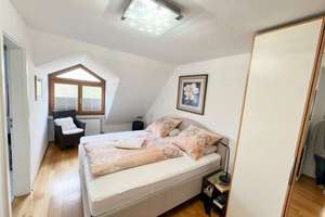 Naturblick inklusive Maisonette - Wohnung mit Kamin, Loggia und eigenem Eingang in Essen-Heidhausen – Die vollständige Adresse der Immobilie erhältst du vom Anbieter., 45239 Heidhausen, Essen – Vorschaubild 7