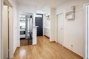 15.2/1.3 *Helle möblierte Wohnung m. großem Südbalkon u. TG-Stellplatz. Berg am Laim. WG geeignet – Die vollständige Adresse der Immobilie erhältst du vom Anbieter., 81673 Echarding, München – Vorschaubild 6