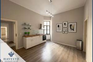 3.000 Euro Umzugsbonus: Renovierte 4 Zimmer Wohnung mit Einbauküche und Balkon, ideal für WGs