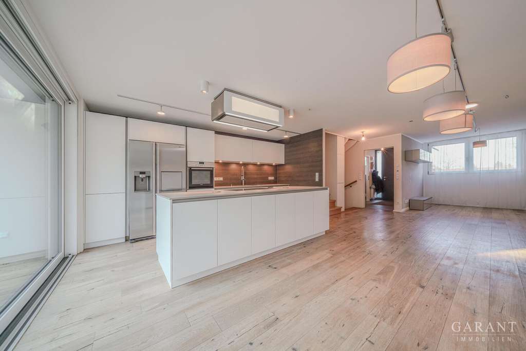 Immobilie in Zorneding - Modernes Reihenmittelhaus mit eigenem Pool im Garten - Bild 4