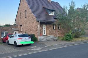 Viel Freiraum: Haus mit 140 m² Wohnfläche in Elsdorf