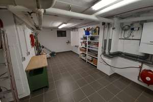 Familienfreundlicher sanierter 4,5-Zimmer-Bungalow mit EBK in Köln-Ossendorf – Rektor-Klein-Straße 1, 50827 Ossendorf, Köln – Vorschaubild 24