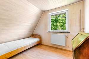Zentral gelegenes Einfamilienhaus mit Wintergarten – Nordfriesland (Kreis) – Vorschaubild 14