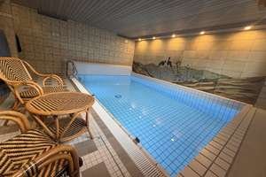 Haus mit Innenpool & viel Platz – Dalbker Allee 14, 33689 Sennestadt, Bielefeld – Vorschaubild 13