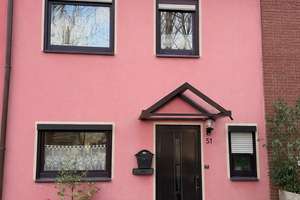 Gepflegtes Reihenmittelhaus mit 4 Zimmern in Köln-Eil – Die vollständige Adresse der Immobilie erhältst du vom Anbieter., 51145 Eil, Köln – Vorschaubild 3