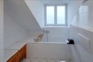 Möbliert: Gemütliche 3-Zimmer Wohnung mit Dachterrasse – Die vollständige Adresse der Immobilie erhältst du vom Anbieter., 80807 Milbertshofen, München – Vorschaubild 10