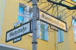 Mommsenstraße / Ecke Waitzstraße: Bezugsfreie 4,5-Zi. Altbau-ETW – Waitzstraße 2, 10629 Charlottenburg, Berlin – Vorschaubild 2