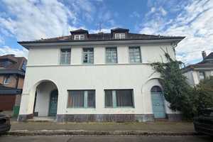 Altbauvilla mit Einliegerwohnung, großem Grundstück & viel Gestaltungsspielraum – Peter-Köster-Straße 15-17, 30655 Hannover – Vorschaubild 1