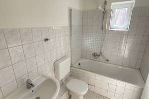 2 zimmer wohnung mit schönem Blick. – Hultschiner Str. 9, 24146 Elmschenhagen, Kiel – Vorschaubild 4