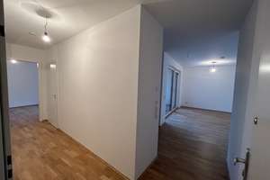 Exklusive 2-Zimmer-Wohnung am Park mit Einbauküche, TG (E-Lade) und Loggia – Subbelrather Straße 436, 50825 Ehrenfeld (Ortsteil), Köln – Vorschaubild 2
