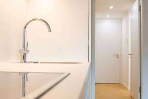 Helles Einzimmerapartment mit Loggia in Südausrichtung und einzigartigen Community-Spaces – Überseeplatz 1, 20457 HafenCity, Hamburg – Vorschaubild 6