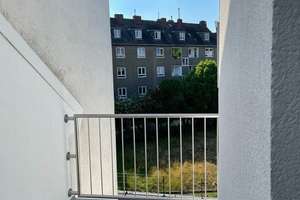 Moderne Dachgeschosswohnung mit Terrasse in Aachen-Burtscheid – 52066 Burtscheider Kurgarten, Aachen – Vorschaubild 12