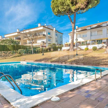 Haus mit Meerblick, Gemeinschaftsgarten und Gemeinschaftspool in Calella de Palafrugell