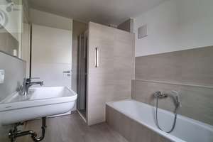 Moderne Erdgeschosswohnung mit großer Terrasse – Eichenwaldstraße 40, 85049 West, Ingolstadt – Vorschaubild 12