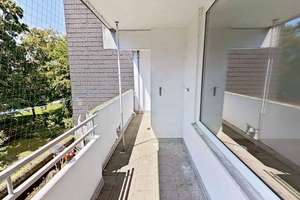Große 3-Zimmer-Wohnung mit BALKON und viel Lichteinfall – Killingstraße 25, 48159 Kinderhaus-West, Münster – Vorschaubild 2