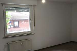 Moderne 2 Raum-Whg. inkl. Balkon, Wohnzimmer, Küche, Diele, großes Bad. – Philippstr. 9, 45327 Stoppenberg, Essen – Vorschaubild 14