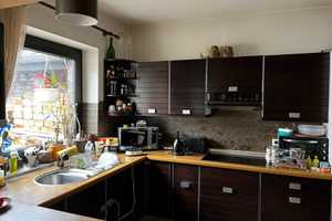 Zweifamilienhaus mit Schwimmbad und Wintergarten sowie Terrasse in Wilhelmshaven zu verkaufen. – Wilhelmshaven – Vorschaubild 8
