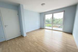 Groß, Warm, Ruhig und natürlich sehr Familiär – 65936 Sossenheim, Frankfurt am Main – Vorschaubild 12