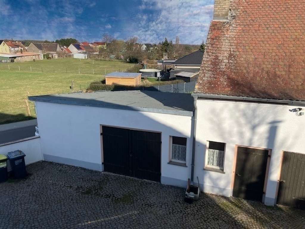 Immobilie in Doberschütz - Idyllisches Wohnen auf großem Grundstück
 - Bild 3