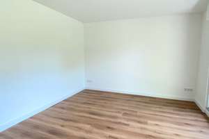 Hochwertig kernsanierte 4-Zimmer-Wohnung mit Balkon in zentraler Lage von MS-Roxel – Die vollständige Adresse der Immobilie erhältst du vom Anbieter., 48161 Roxel, Münster – Vorschaubild 4