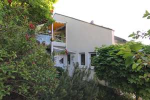 "Haus im Haus"  am Rotenberg: Designer-Garten-Etage mit Topausstattung, Luxusküche, Dampfbad, Klima