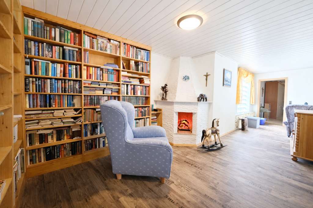 Immobilie in Groß-Rohrheim - Endlich genug Platz – 10 Zimmer + 5 Stellplätze + Sauna + Wintergarten - Bild 4