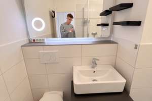 Alltagstaugliche 1-Zimmer-Wohnung in Köln-Rodenkirchen – Die vollständige Adresse der Immobilie erhältst du vom Anbieter., 50996 Rodenkirchen (Ortsteil), Köln – Vorschaubild 3