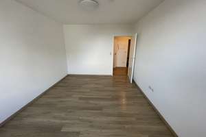 Zuhause mit 1 Zimmer in Erlangen – Dompfaffstr. 140, 91056 Steinforst, Erlangen – Vorschaubild 11