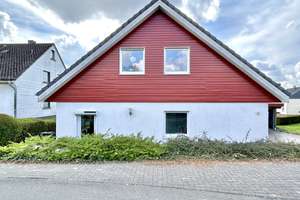 **Modernisiertes EFH mit Erdwärme und PV-Anlage in familienfreundlicher Umgebung von Nauroth** – Die vollständige Adresse der Immobilie erhältst du vom Anbieter., 57583 Nauroth – Vorschaubild 3