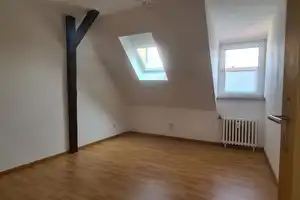 3-Zimmer-Wohnung über 2 Etagen, östliches Ringgebiet, Braunschweig – Braunschweig – Vorschaubild 2