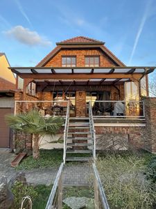Gepflegtes Einfamilienhaus mit großzügigem Grundstück in guter Lage von Anrath zu verkaufen