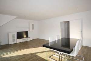 Ein Traum in KR-Uerdingen: sanierte 2-Zimmer-Wohnung mit großem West Balkon, EBK u. Garage – Bergstr. 62, 47829 Uerdingen, Krefeld – Vorschaubild 8