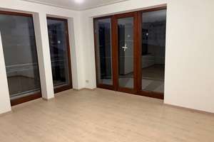 Renovierte 2 Zimmer-Wohnung mit Balkon in Aachen-City – Peliserkerstraße 60, 52068 Panneschopp, Aachen – Vorschaubild 2