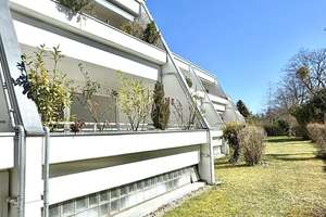 Bestlage in Pasing: neu sanierte 3-Zimmerwohnung mit großem, sonnigem Balkon