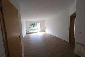 sonnige 2 Zimmer Wohnung frisch saniert mit 20 m2 Terrasse – 18190 Sanitz – Vorschaubild 2