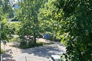 Stilvolle Zweizimmerwohnung mit Balkon in guter Lage – Gürtelstraße 7, 13088 Weißensee, Berlin – Vorschaubild 14