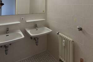 Helle 3-Zimmerwohnung mit überdachtem Balkon und  1 Tiefgaragen-Stellplatz – Die vollständige Adresse der Immobilie erhältst du vom Anbieter., 70195 Botnang-Nord, Stuttgart – Vorschaubild 9